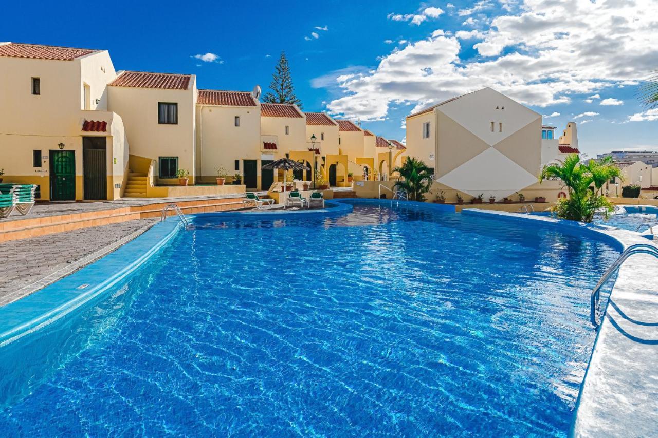 Aircon River Style Pool Best Beach In 200M Mareverde أذيخي المظهر الخارجي الصورة